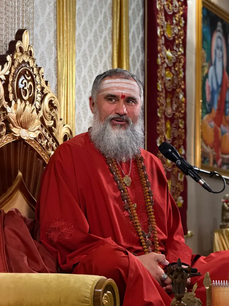 Фотография Свами Вишнудевананда Гири
