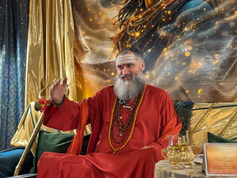 Свами Вишнудевананда Гири — лекция